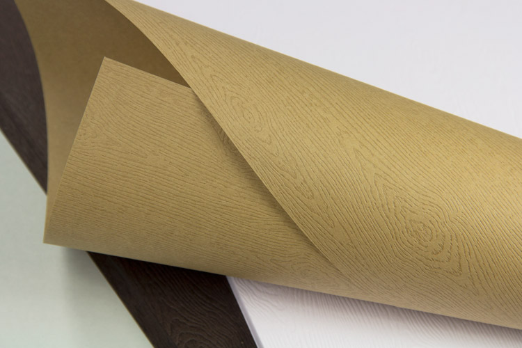 Text weight wood grain paper from Gmund Savanna collection