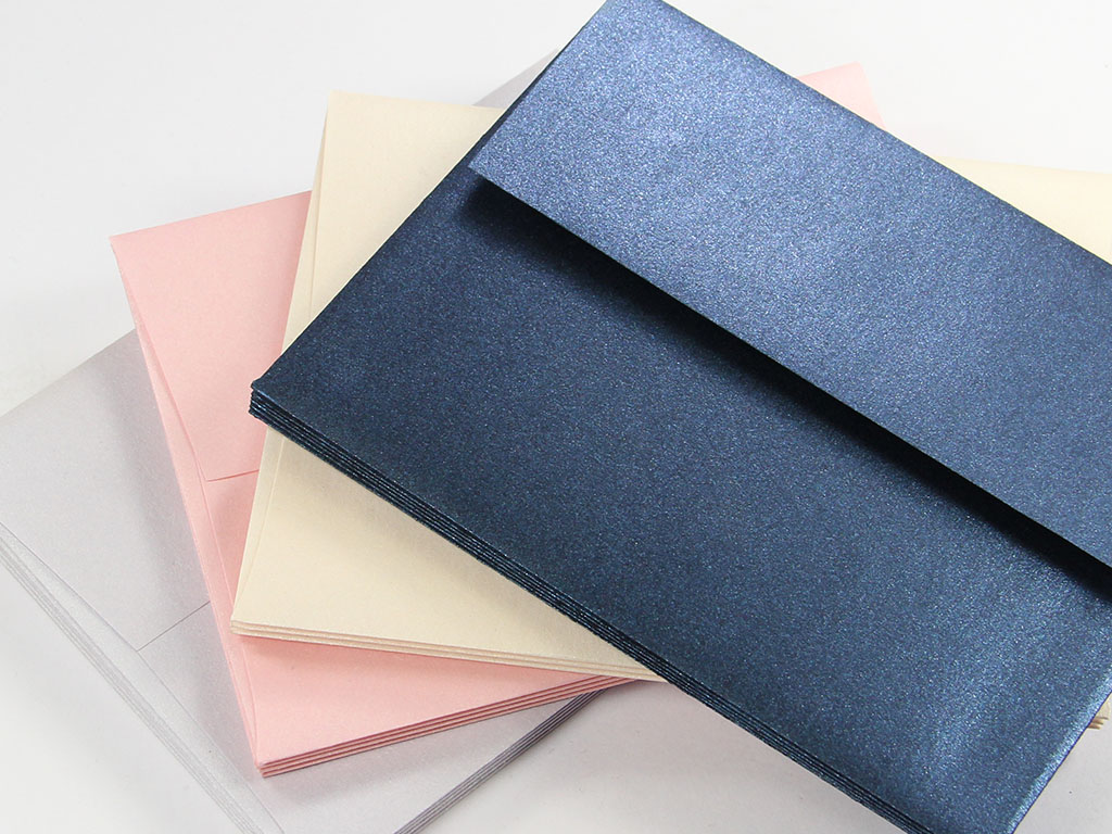 Kijkgat Schrijf een brief streepje Metallic Envelopes | Shimmer Golds, Custom Metallic Envelopes
