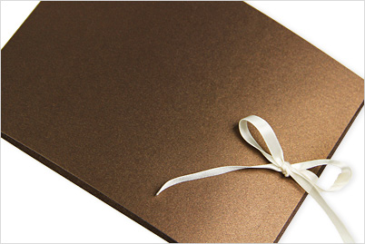 how to tie a ribbon around a card